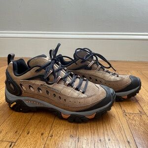 Women's Merrell Pulse II Hiking Shoes Size 8.5